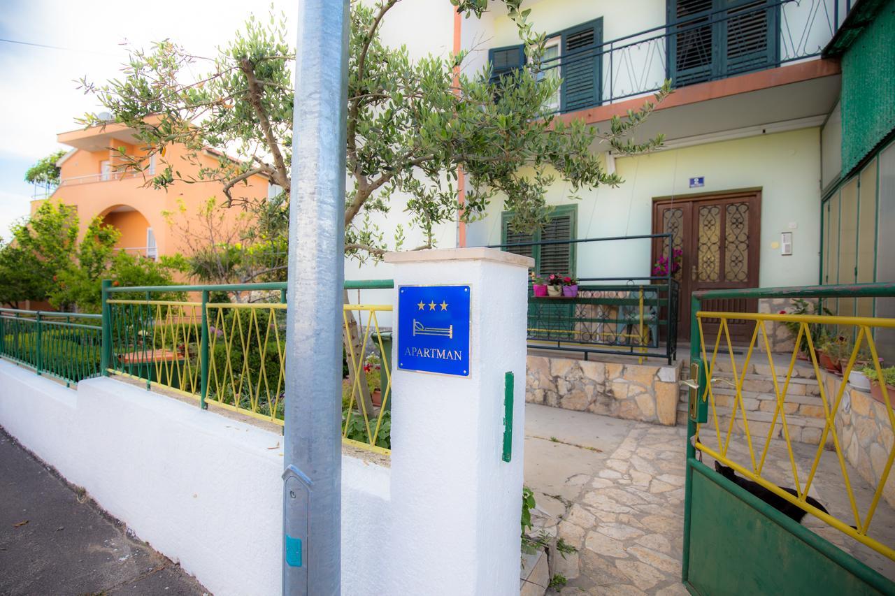 Apartment Family Vodice Ngoại thất bức ảnh