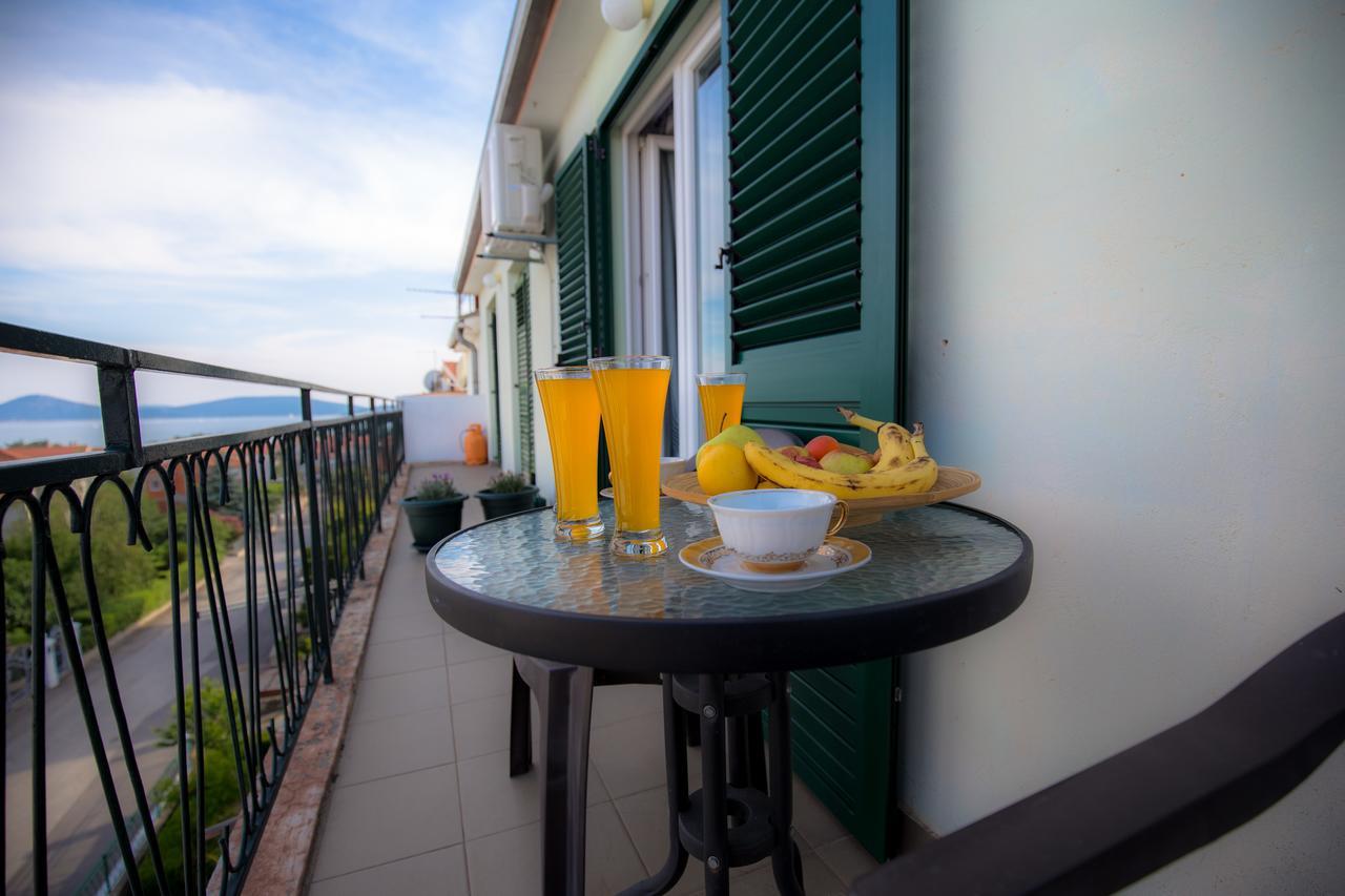 Apartment Family Vodice Ngoại thất bức ảnh